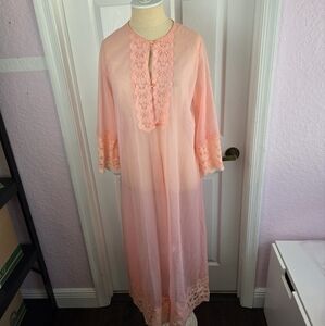 Vtg Gilead Long Dressing Gown Robe Pink Lace Mesh Long‎ Sleeve Size M Lingerie